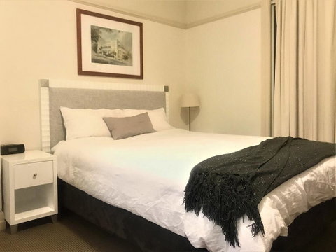 Brisbane City Apartments (Central Station) - Darwin Tourism 1
