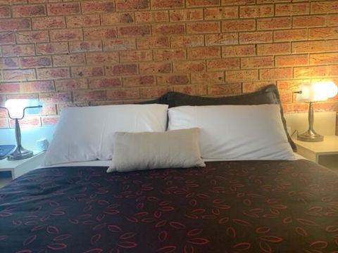 Broadford Sugarloaf Motel - Darwin Tourism 3