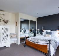 Bungalow on the Coast - Darwin Tourism