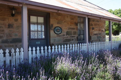 Burra Bakehouse - Darwin Tourism 0