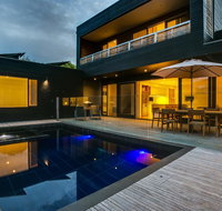 C-Escape - Darwin Tourism