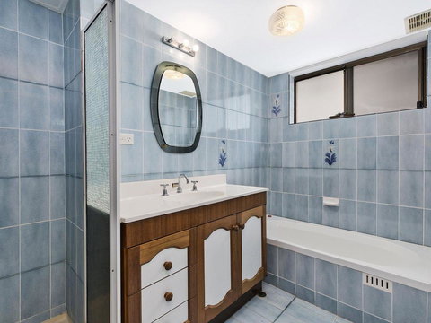 Caesars Palace 4 - Darwin Tourism 1