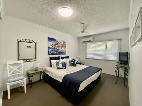 Cairns Beach Resort - Darwin Tourism 1