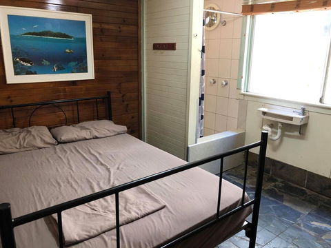 Cairns City Backpackers Hostel - Darwin Tourism 2