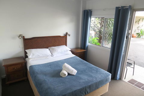 Cairns City Motel - Darwin Tourism 1