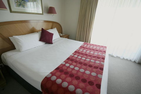 Cairns Sheridan Hotel - Darwin Tourism 3