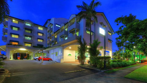Cairns Sheridan Hotel - Darwin Tourism 1