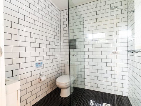 Callala Dreaming - Mid Century Beach House - Darwin Tourism 3