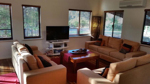 Cape Illawarra Holiday House Margaret River - Darwin Tourism 3