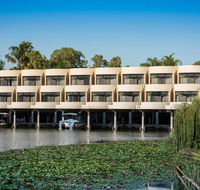 Capri Waters Country Club - Darwin Tourism