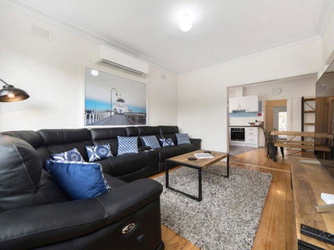 Captains Cottage - Darwin Tourism 0