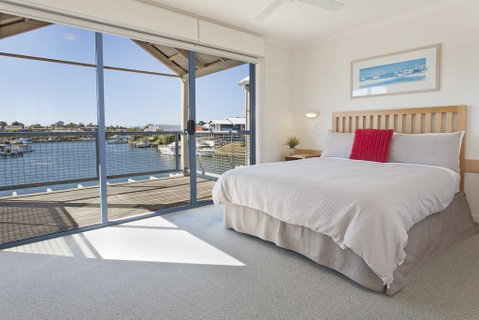 Captains Cove Resort - Darwin Tourism 2