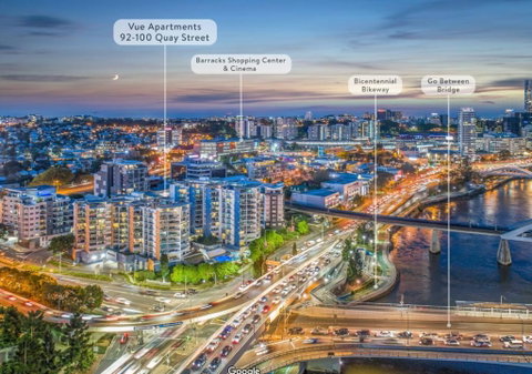 CBD Views-With FREE Wine Free-Carpark-Netflix-WiFi - Darwin Tourism 2
