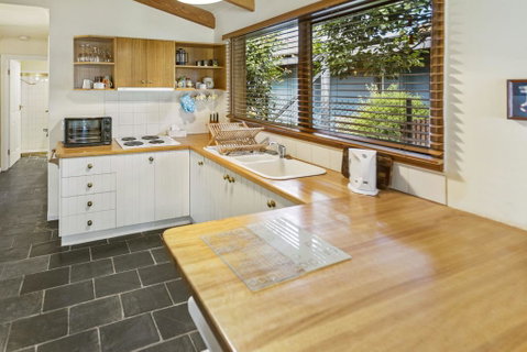 Cedar Cottage - Close To Water And Pet Friendly - Darwin Tourism 0