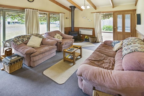 Cedar Cottage - Close To Water And Pet Friendly - Darwin Tourism 3