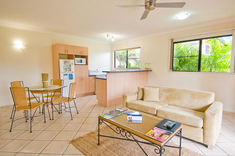 Central Plaza Apartments - Darwin Tourism 3