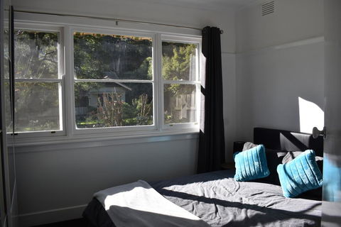 Charnwood Cottages In Warburton - Darwin Tourism 3