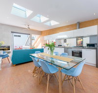 Chic East Sydney Pad - Darwin Tourism