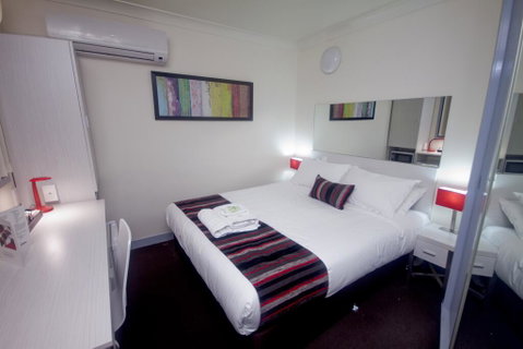 City Edge Brisbane Hotel - Darwin Tourism 0