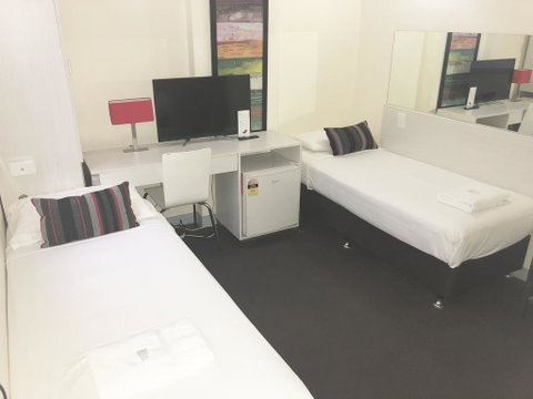 City Edge Brisbane Hotel - Darwin Tourism 2