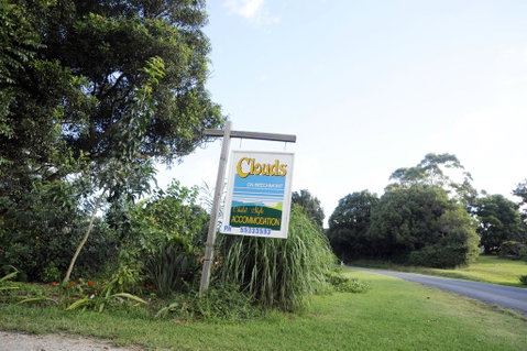 Clouds On Beechmont - Darwin Tourism 1