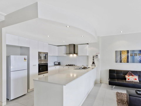 Coast Luxury Apartment 3 - Darwin Tourism 3