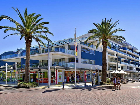 Coast Luxury Apartments 17 - Darwin Tourism 3