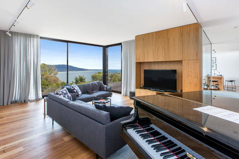 COASTAL LUXE - MT MARTHA - Darwin Tourism 2