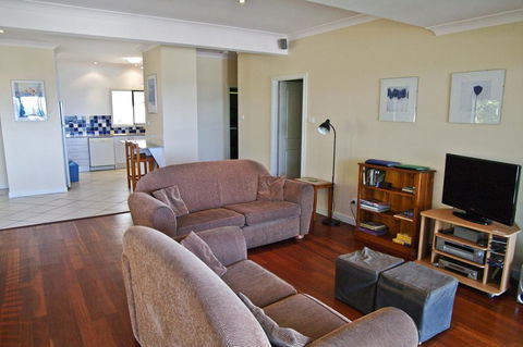 Cooinda, 17 Dulconghi Street - Darwin Tourism 0