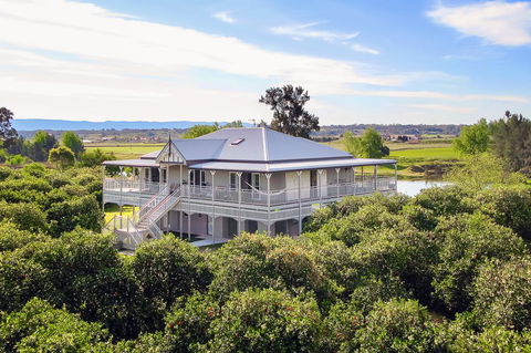 Cornwallis House - Darwin Tourism 0