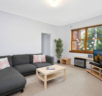 Cosy 2BR plus Parking in Nth Sydney - Darwin Tourism