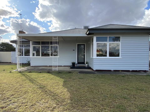 Cottage Natimuk - Darwin Tourism 1