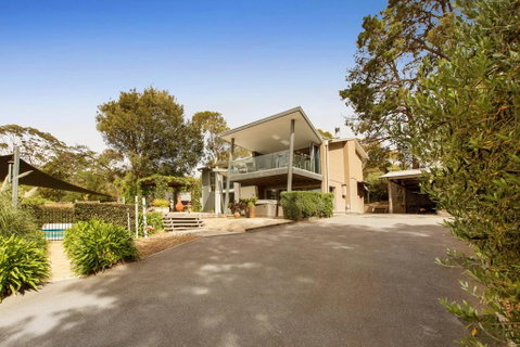 COUNTRY MEETS THE BAY - MOUNT ELIZA - Darwin Tourism 2