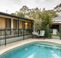 Courtsidecottage Bed and Breakfast - Darwin Tourism