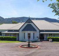 Cowley House - stunning entertainer views pool - Darwin Tourism
