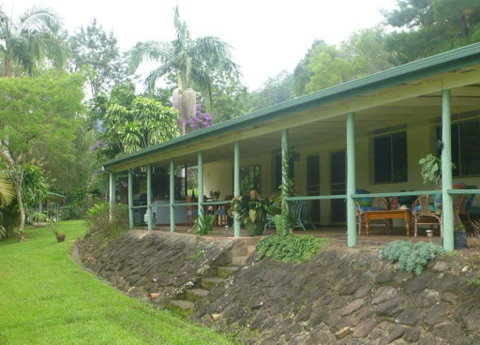 Croftons Retreat Nimbin - Darwin Tourism 0
