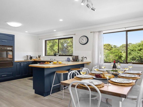 Culburra Beach Retreat - Close To Two Beaches - Darwin Tourism 2