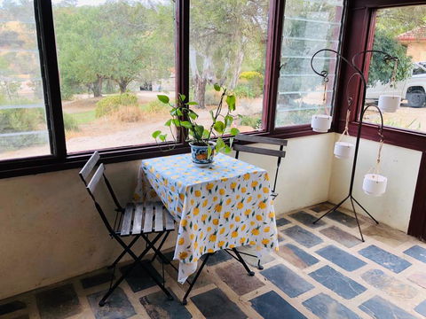 Dawesley Cottage - Darwin Tourism 1