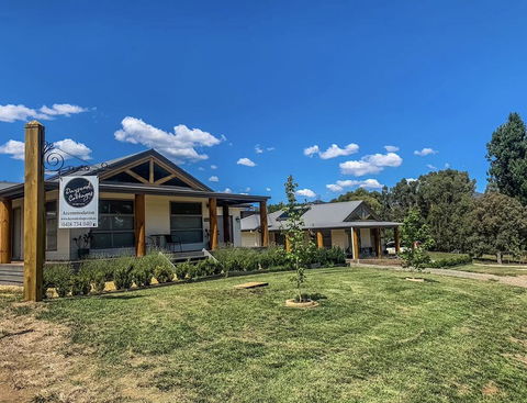 Daysend Cottages - Darwin Tourism 0