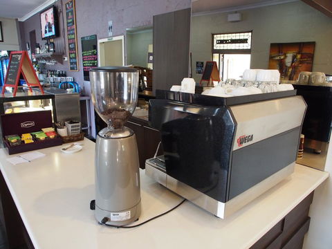 Dongara Hotel Motel - Darwin Tourism 2