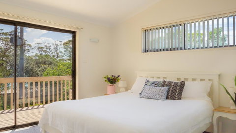 Driftwood Beachfront @ Vincentia - Darwin Tourism 3