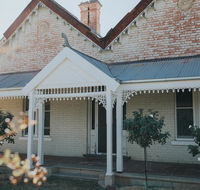 Dubuque Bed and Breakfast - Darwin Tourism