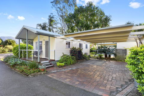 Dunbogan Caravan Park - Darwin Tourism 0