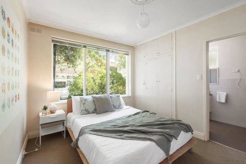 Elle Apartments By Ready Set Host - Darwin Tourism 2