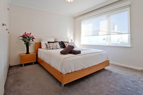 Elwood Seaside 2 Bed Retreat - Darwin Tourism 2