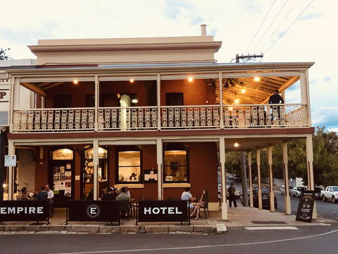 Empire Hotel Beechworth - Darwin Tourism 1