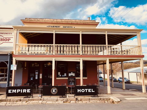 Empire Hotel Beechworth - Darwin Tourism 0