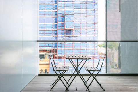 ENCORE IV: Bondi Junction - Darwin Tourism 2