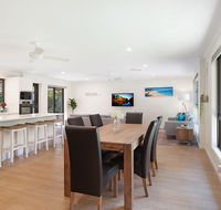 Endless Summer Beach Retreat - Darwin Tourism