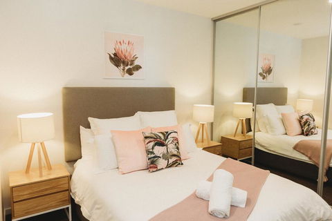 Entire Apartment-South Bank Luxe-Mater Hospital-Heated Pool-Netflix-WIFI-Gabba - Darwin Tourism 3